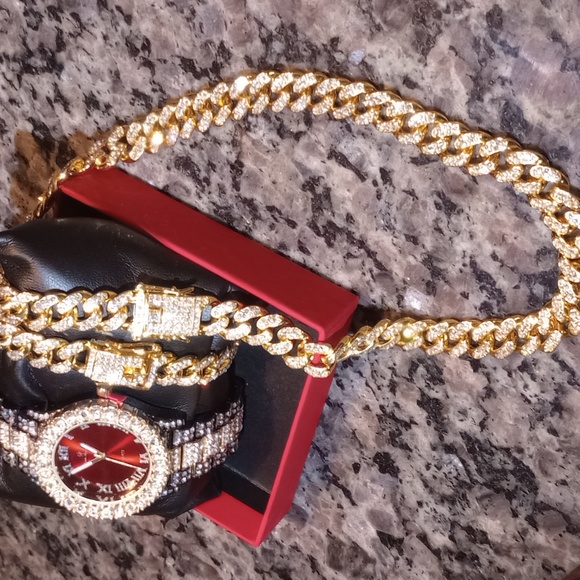 Watch Bracelet & 18